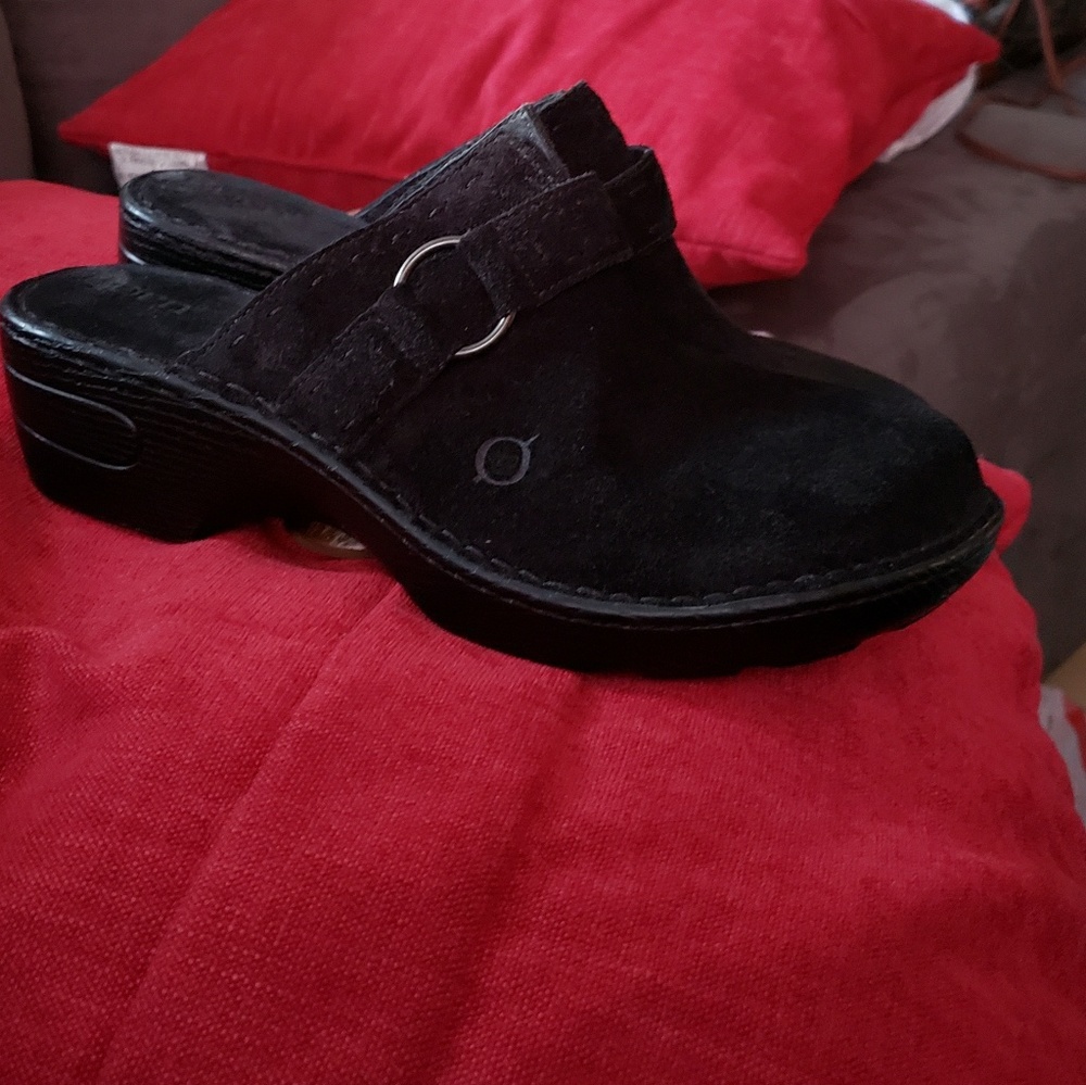 Clogs